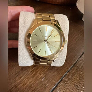 *RARE* MICHAEL KORS MK-4020 Watch Michael Kors Runway Gold Tone Watch Simulated Diamonds Black  main image 4